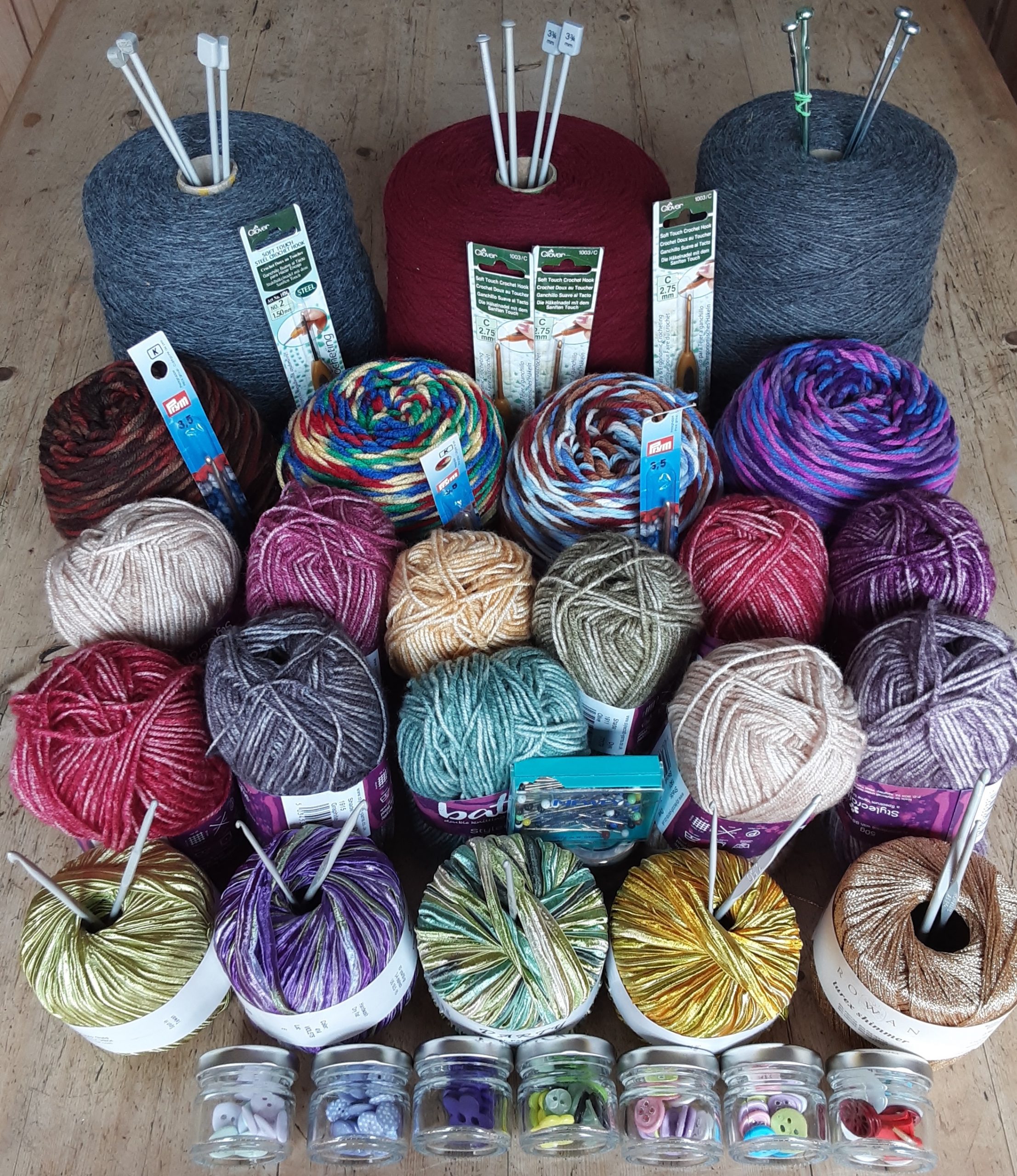 Knitting kits for refugees – Knit For Peace